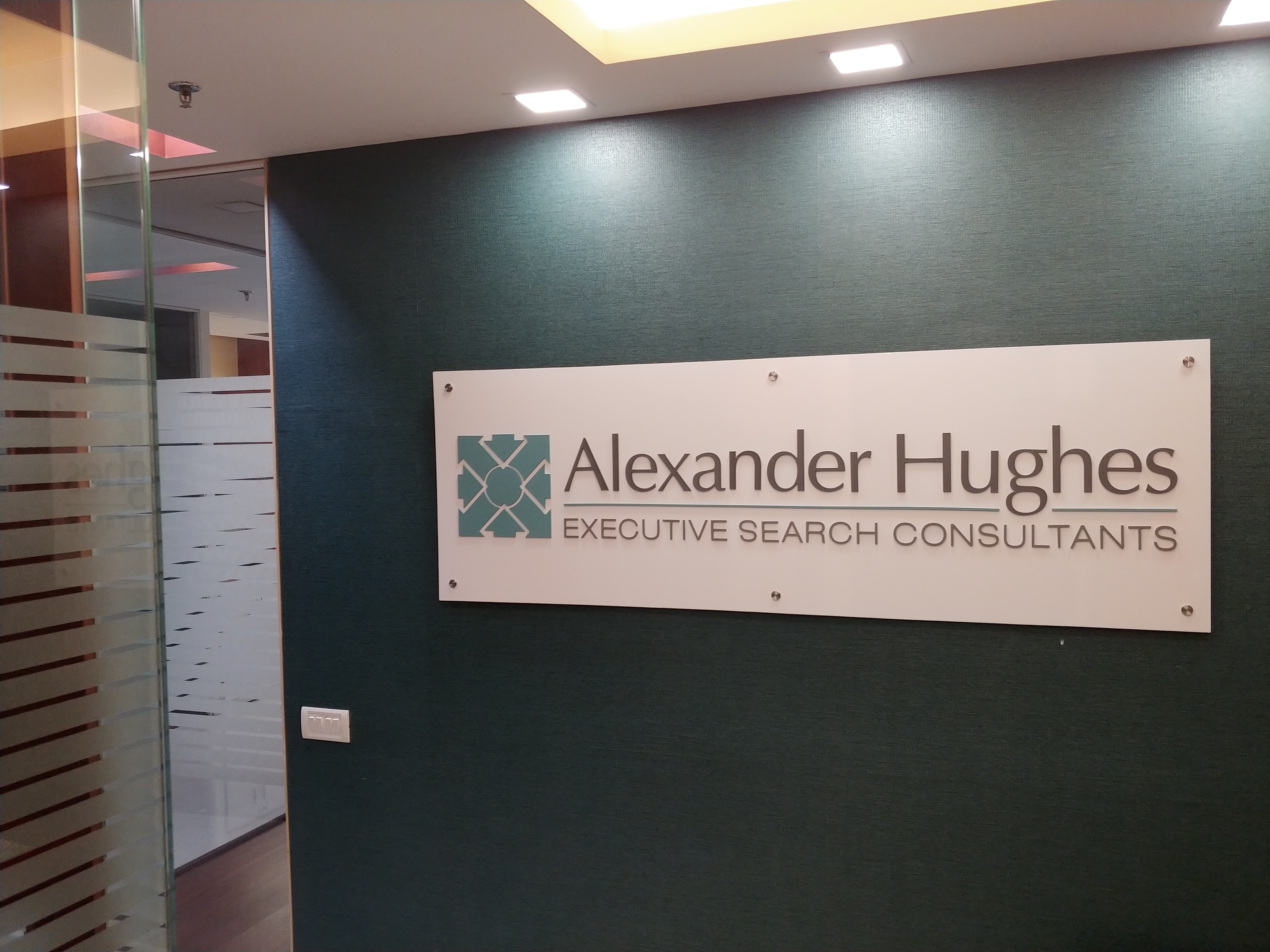 Alexander Hughes New-Delhi | Alexander Hughes